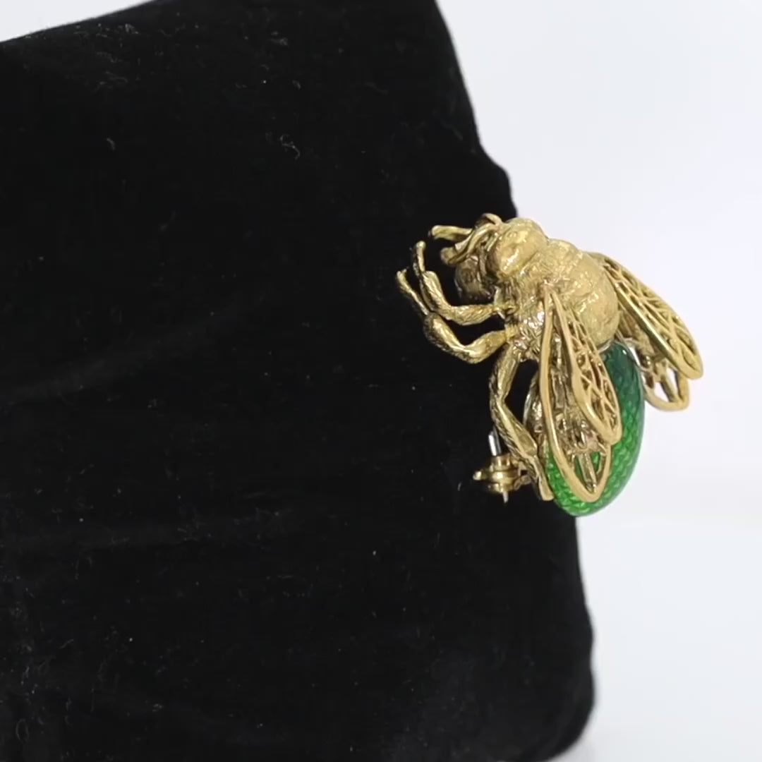 Retro 18k Gold Green Enamel Bee Brooch Pin