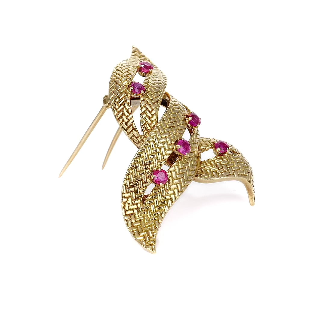 Retro 3 Dimensional Boucheron Ruby Brooch Pin Dress Clip