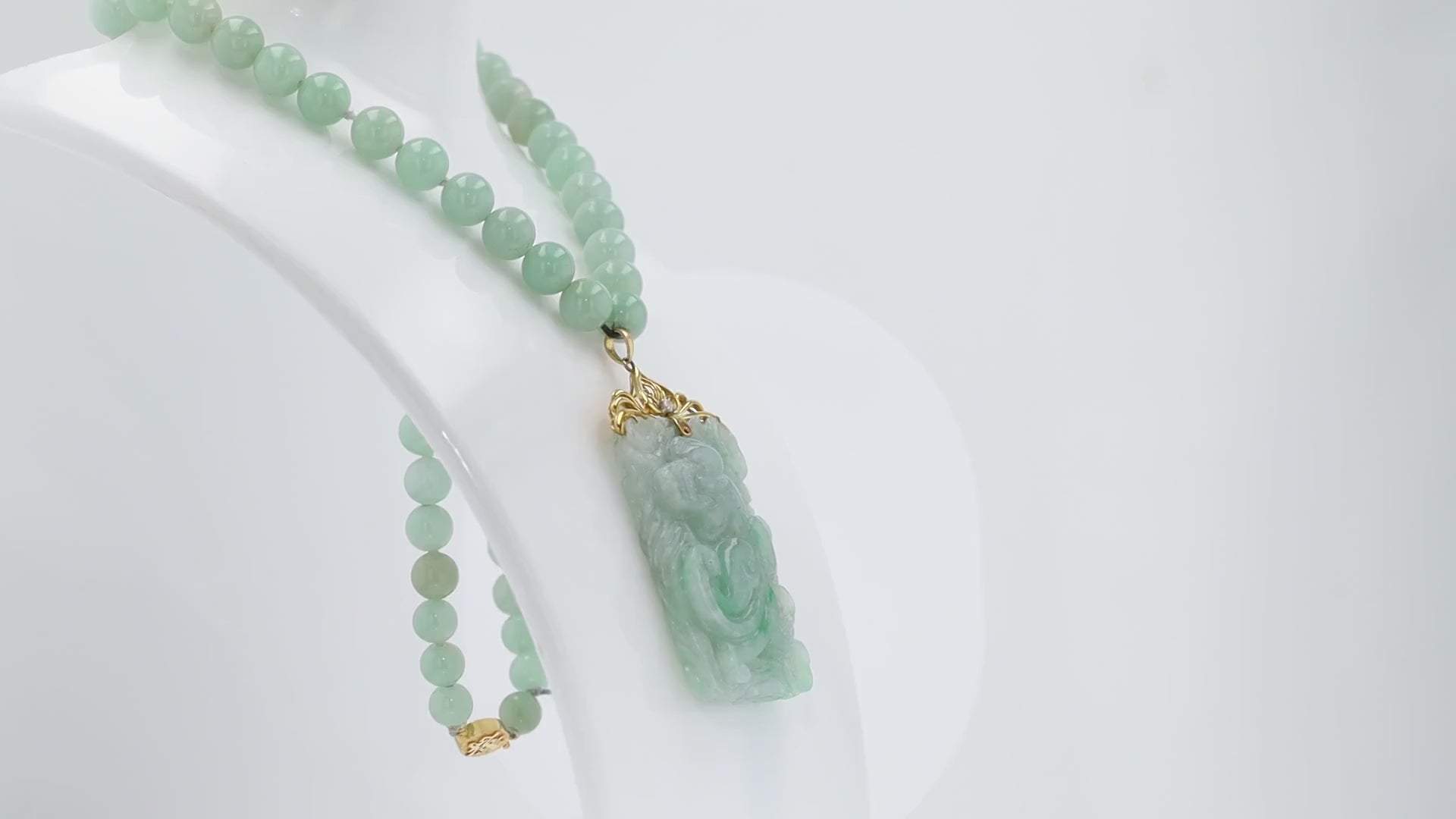 READY Vintage Mid Century Carved Jade Dragon Necklace