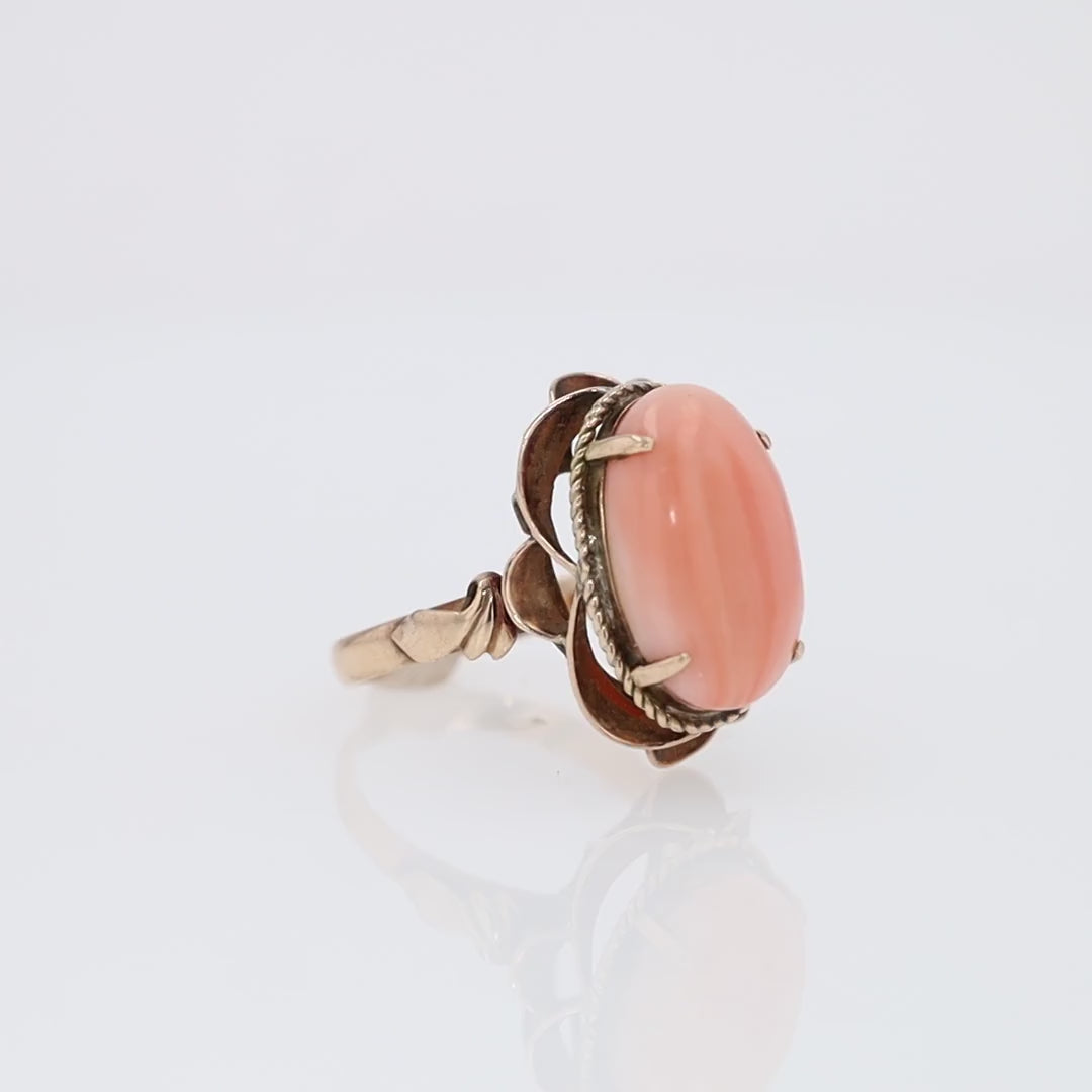 Vintage Art Nouveau Angel Skin Coral & 18k Rose Gold Ring