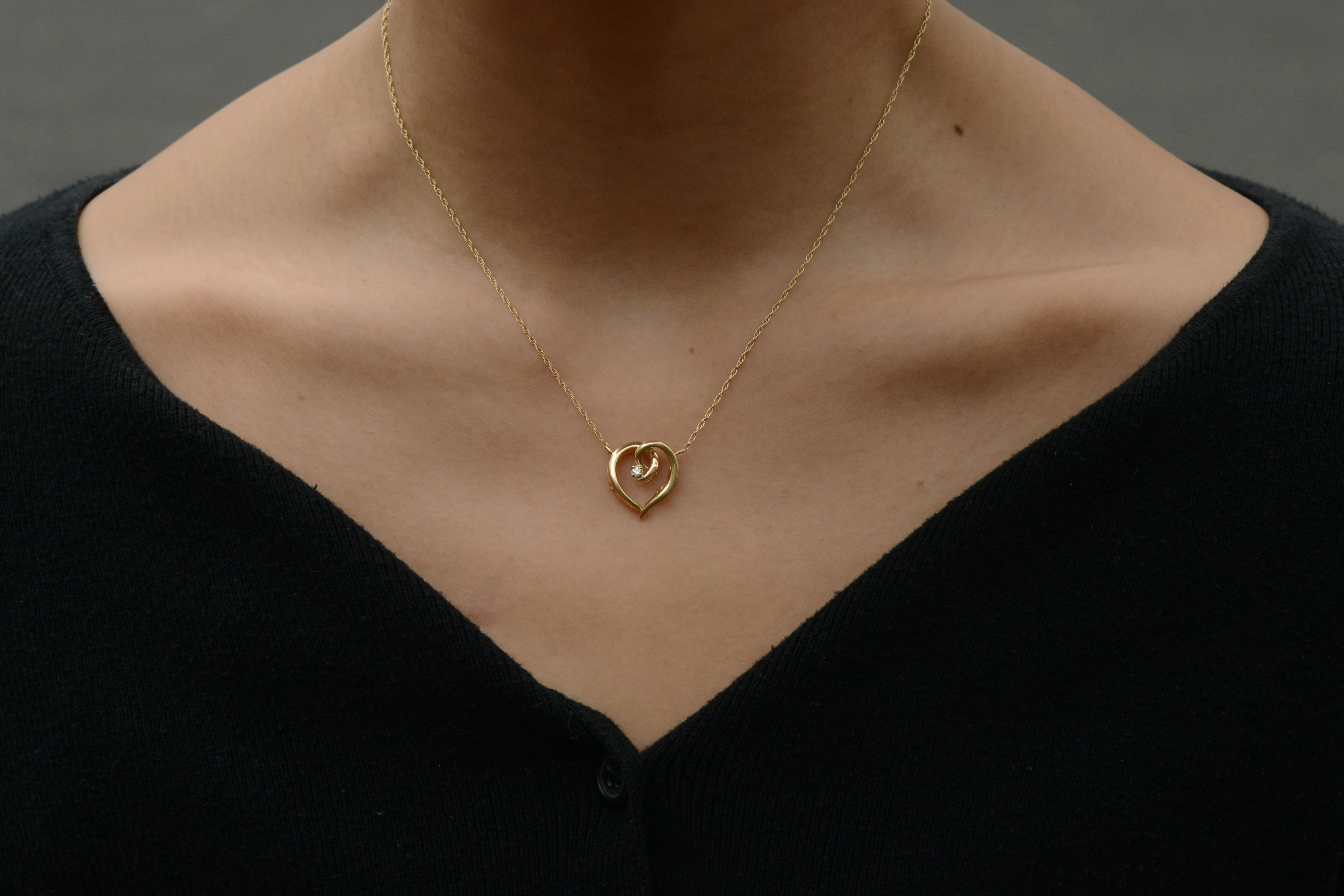 Vintage 14k Yellow Gold Diamond Heart Necklace