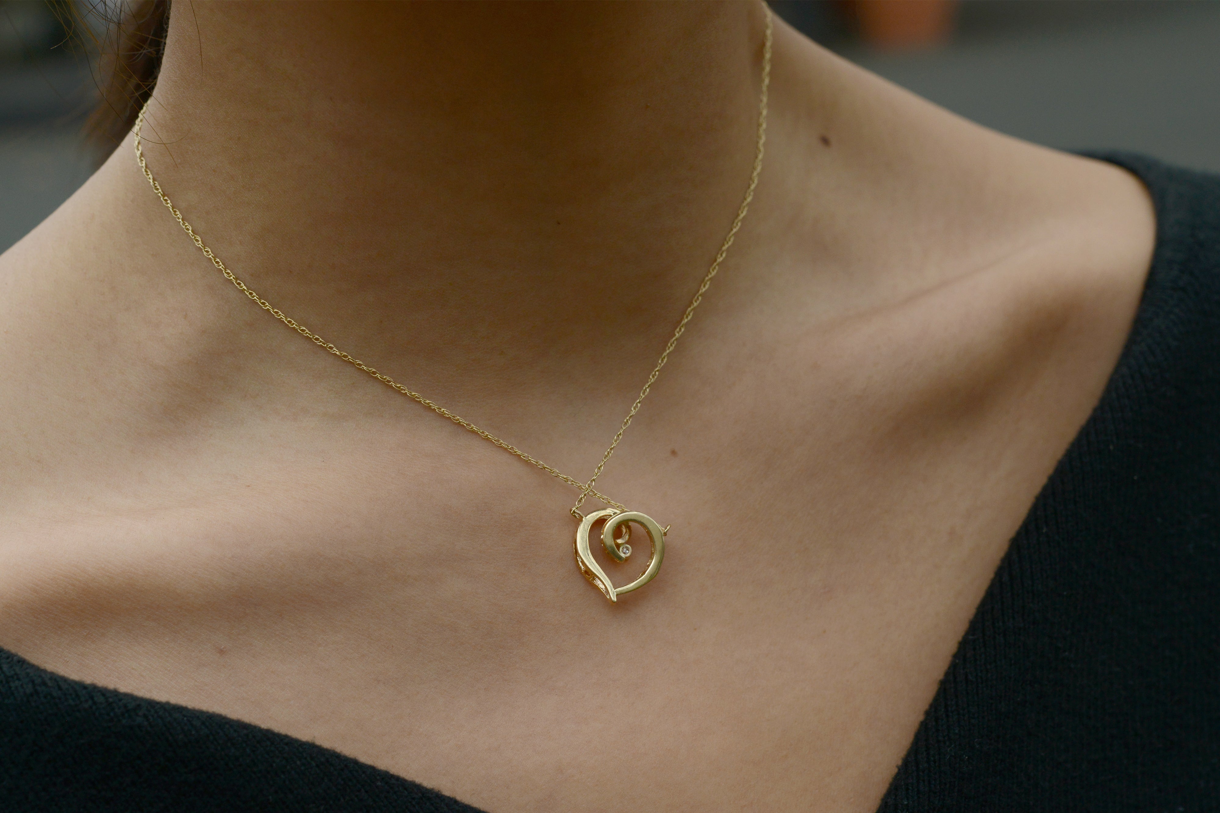 Vintage 14k Yellow Gold Diamond Heart Necklace