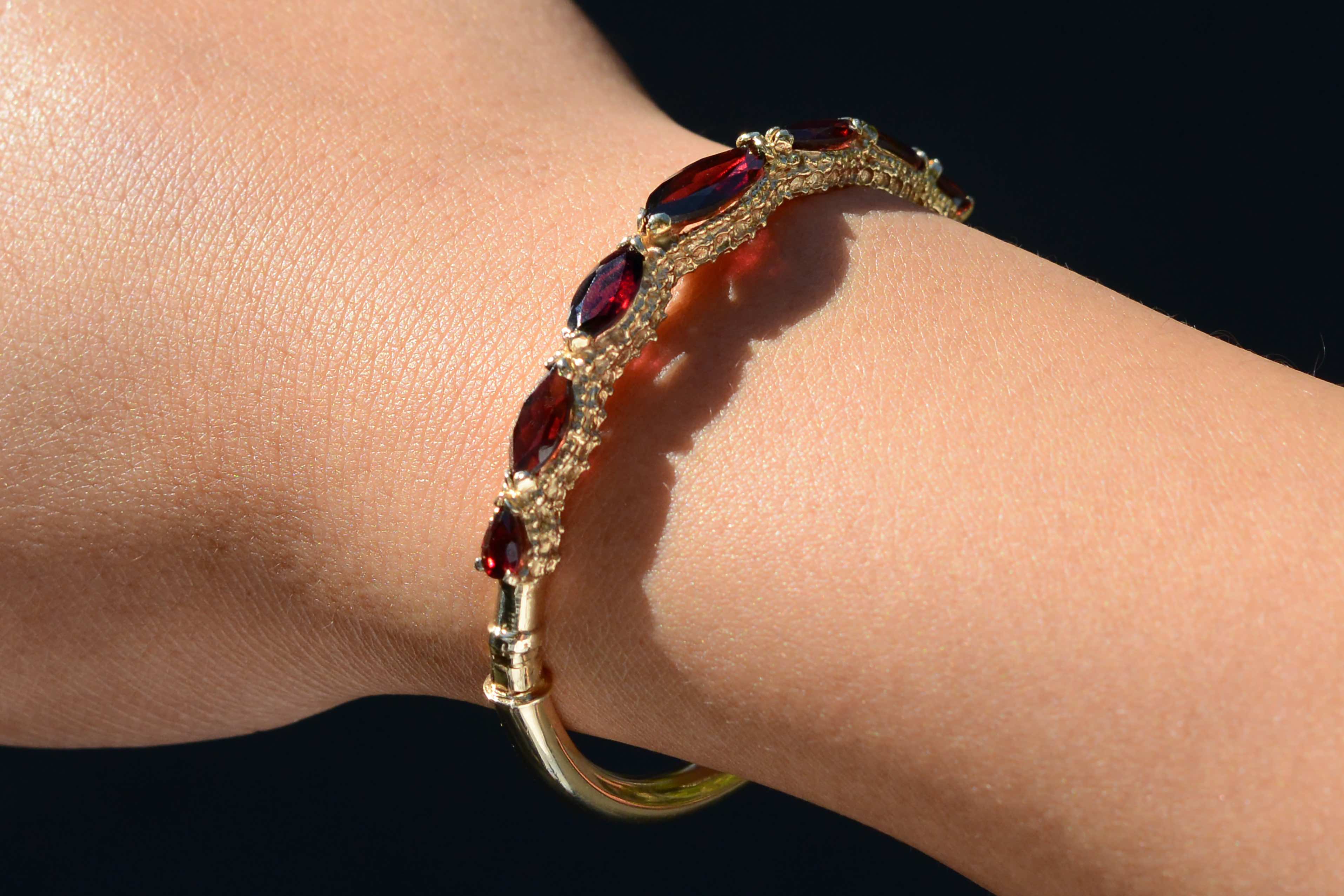 Vintage Bangle Bracelet