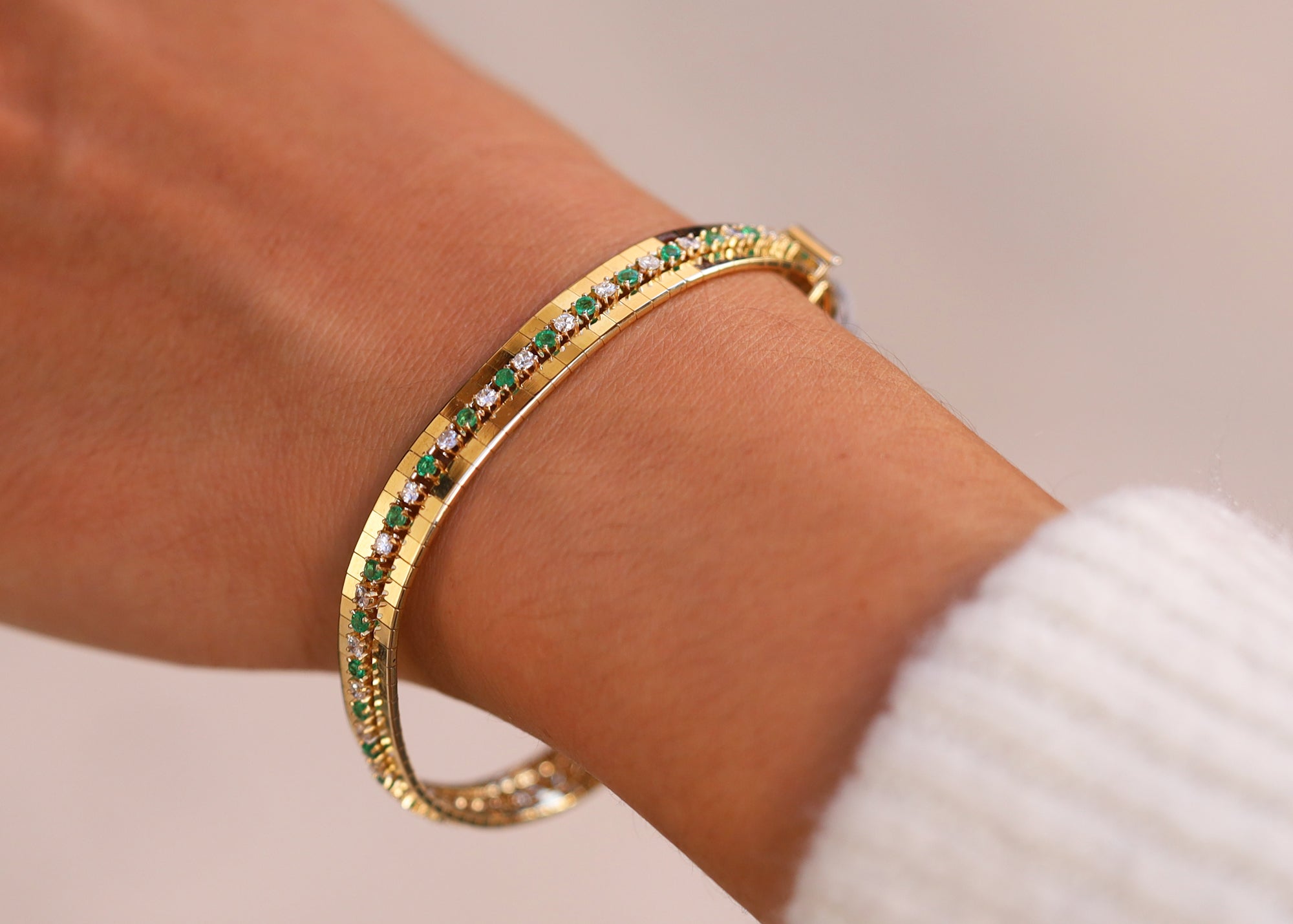 Vintage Diamond and Emerald 14K Yellow Gold Tennis Bracelet