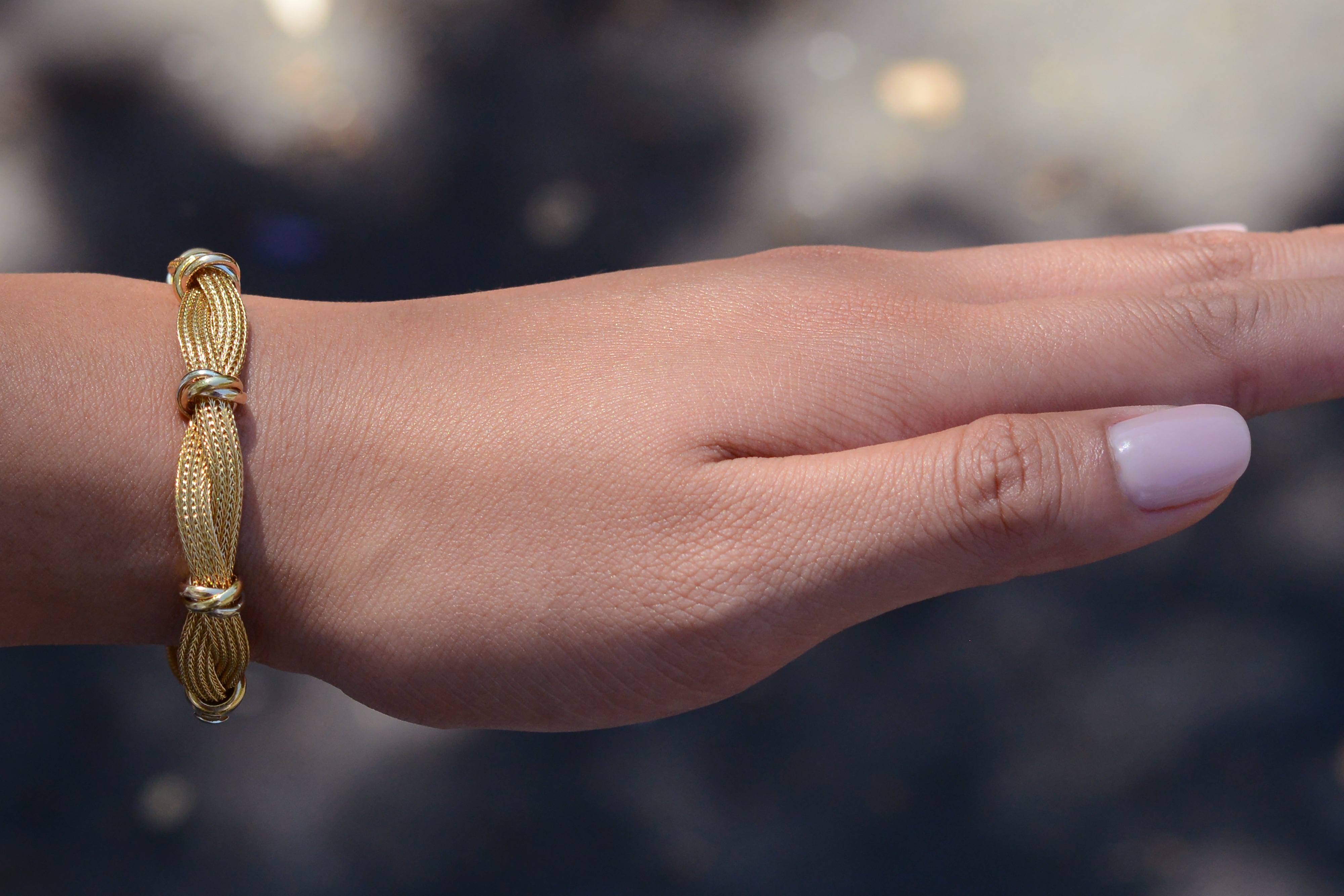 Vintage Signed Roberto Coin 18kt Gold Mesh Bracelet